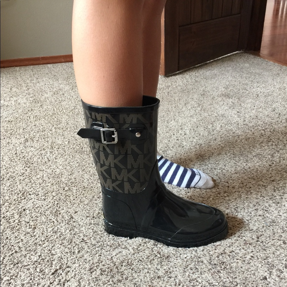 Michael Kors MK Logo Black and Brown Mid-Calf Rain Boots - Picture 5 of 8